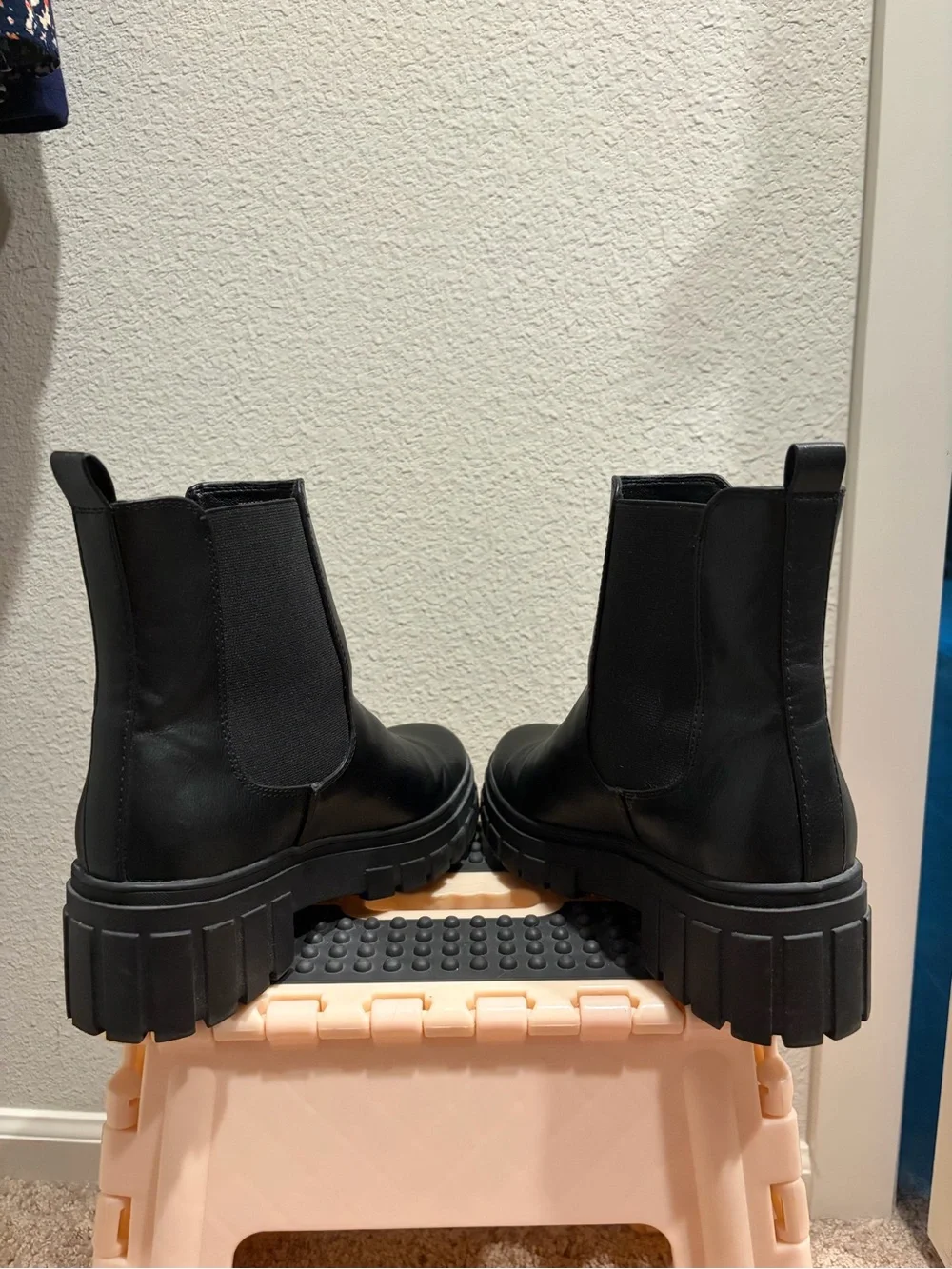Girls' Black Chelsea Boots
